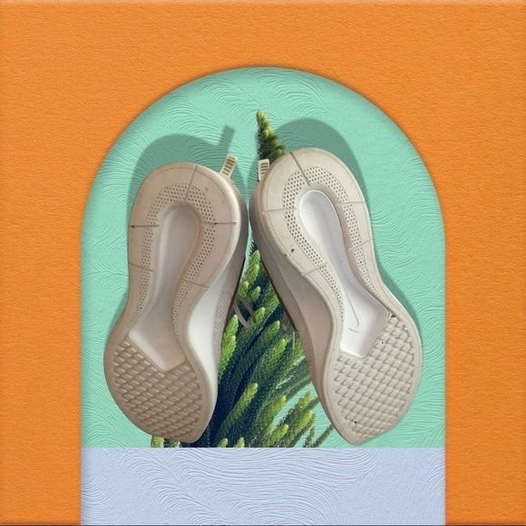 Nike Dualyone Racer SE White Gold Emblem Size 9.5 - Picture 4 of 6